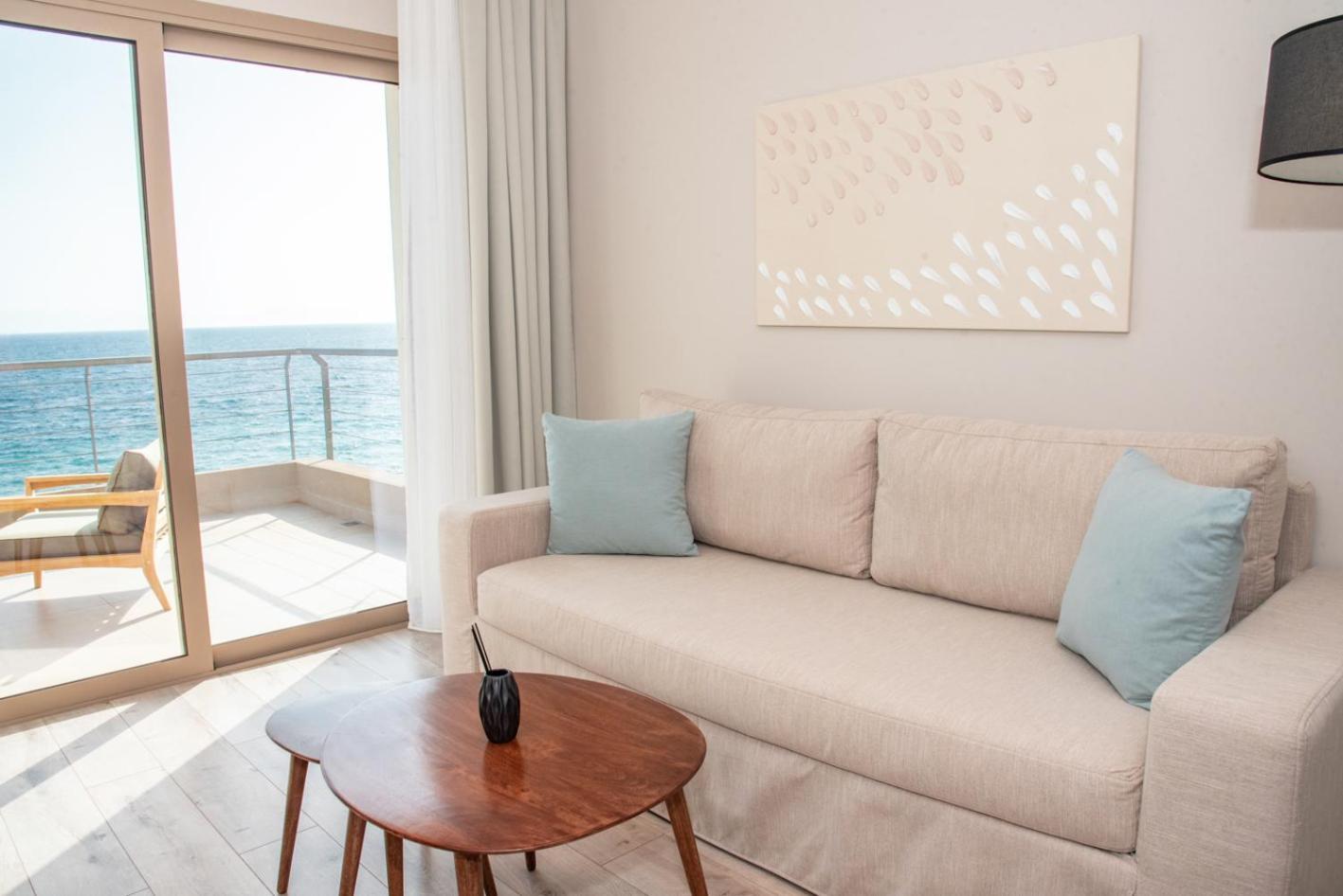 Kaiser Luxury Suites Achílleion 外观 照片